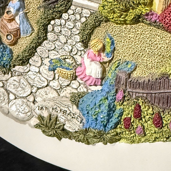 DAVENPORT STUDIOS “Lilac Cottage” Collector Plate #1427A - Picture 4 of 12